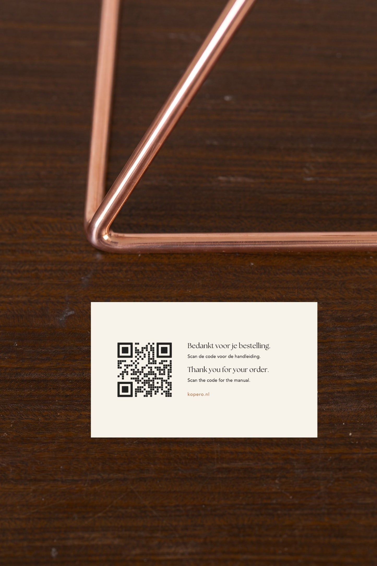 Detail photo of the copper tube, Kopero Pyramid Energizer Small (14.56 cm) with thank-you card