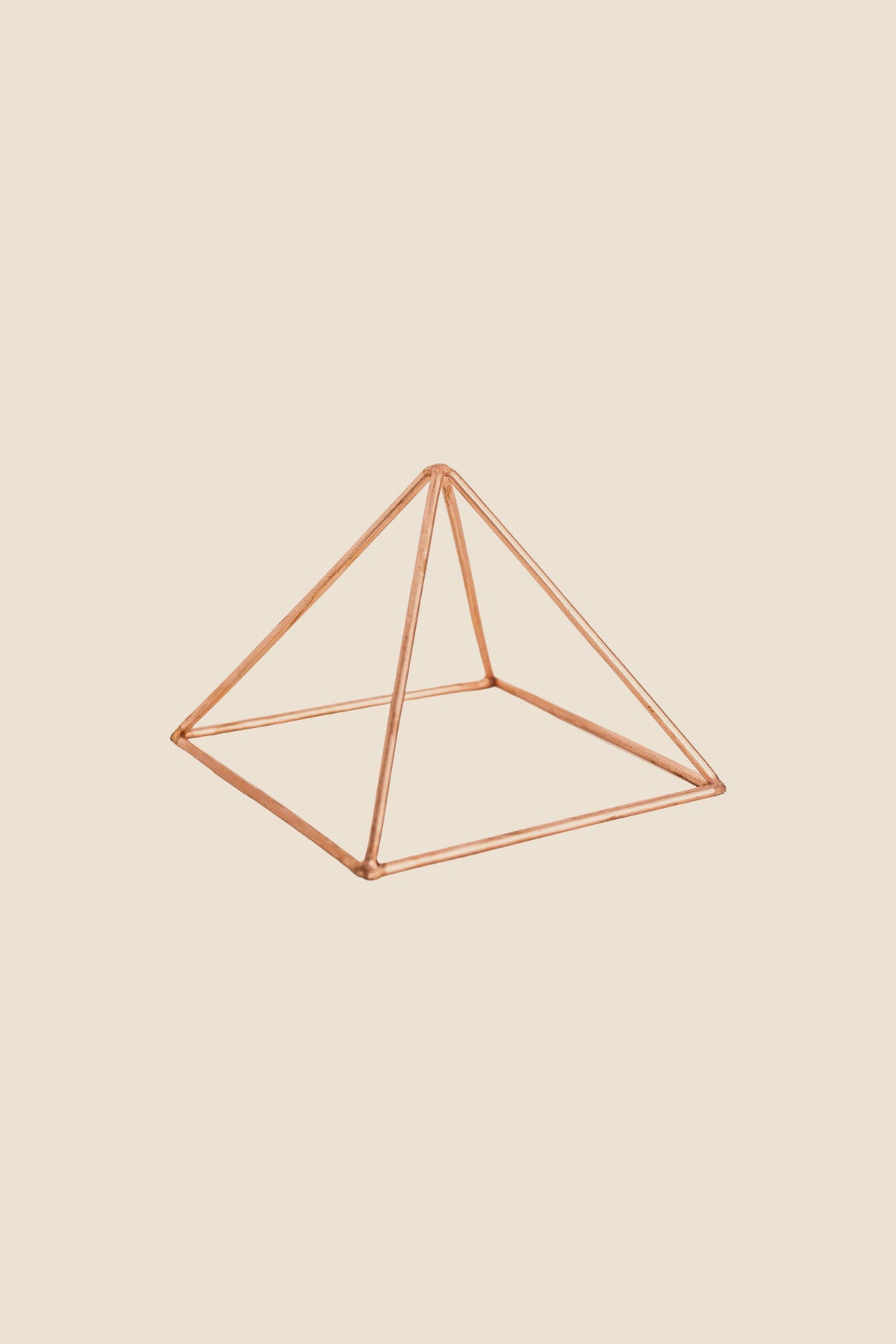 Kopero Copper Pyramid Energizer Smooth Small (14.56 cm), product photo on a white background